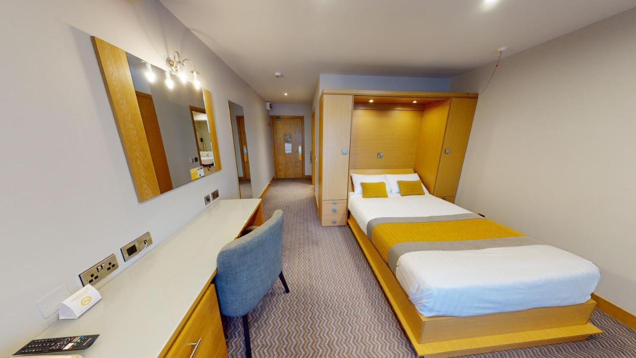 Maldron Hotel Portlaoise Екстер'єр фото