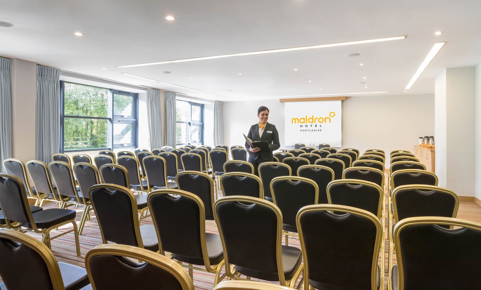 Maldron Hotel Portlaoise Екстер'єр фото